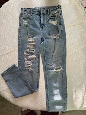 American Eagle Outfitters Light Blue Distressed Straight Leg Jeans